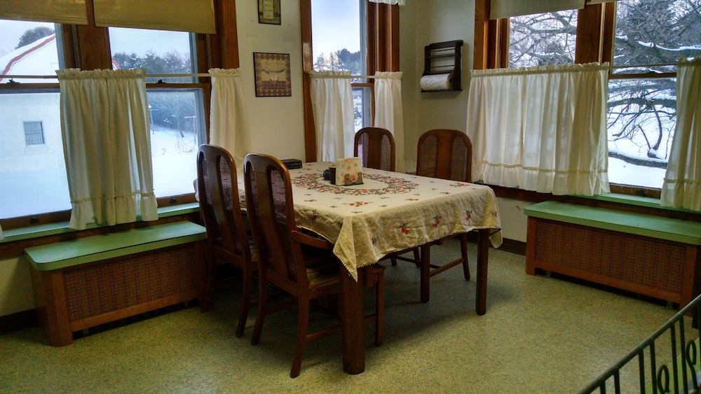Fish & Loaves B&B