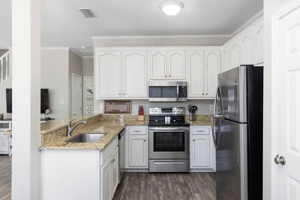 Bear Point by Southern Vacation Rentals