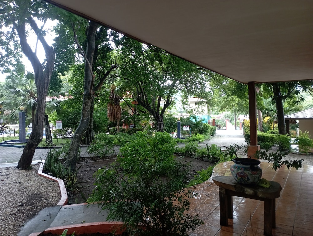 Hotel Villas Playa Hermosa