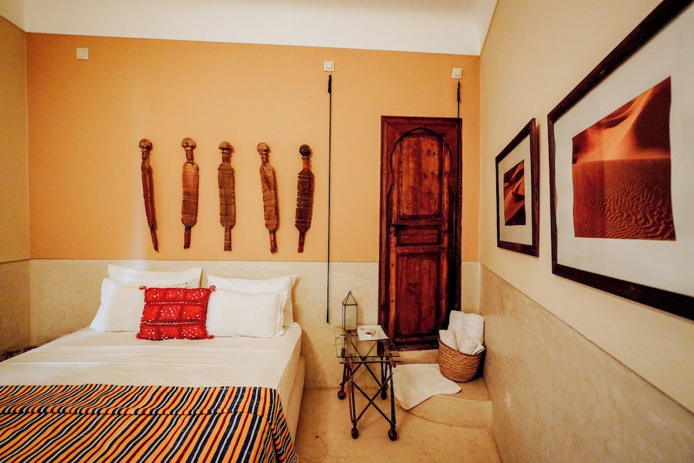 Riad dar ayur