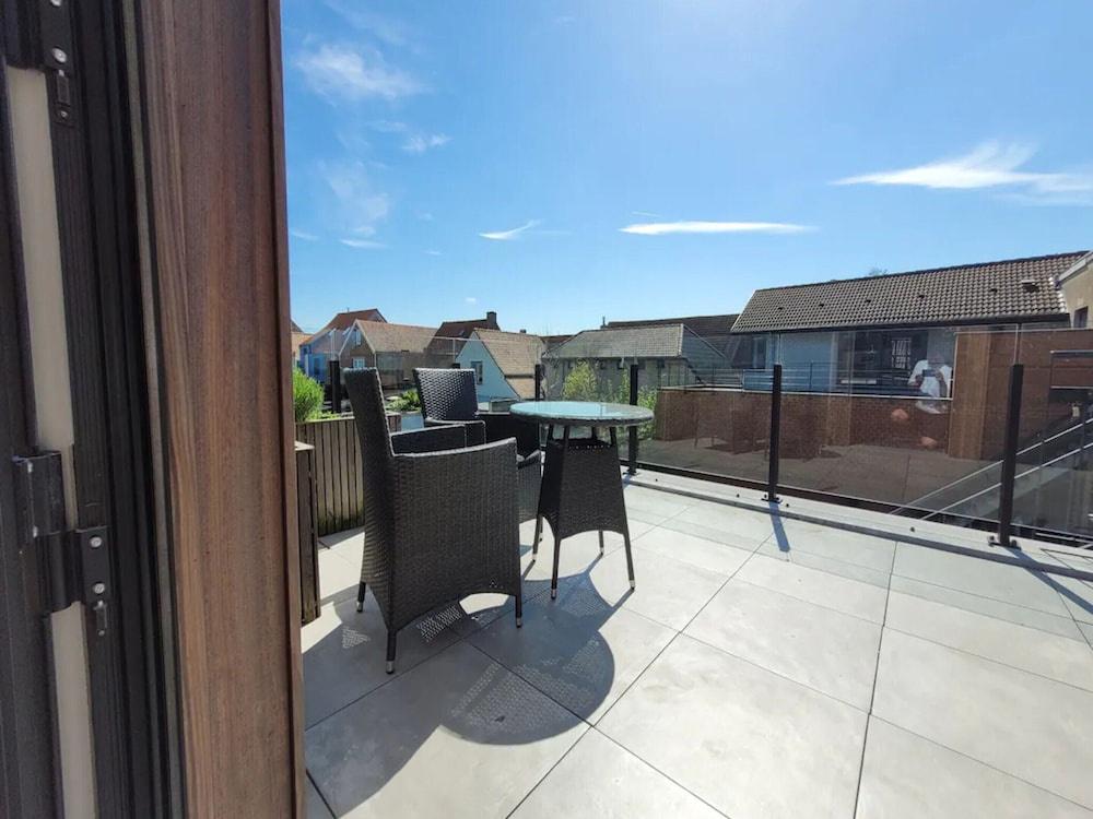 Holiday Home in Zuienkerke With Terrace