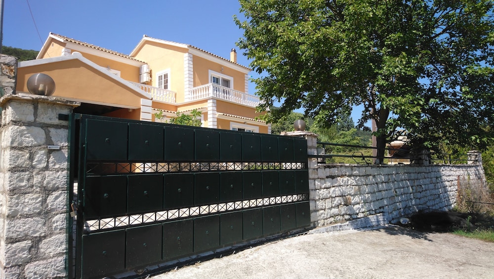 Corfu Villas With Pool