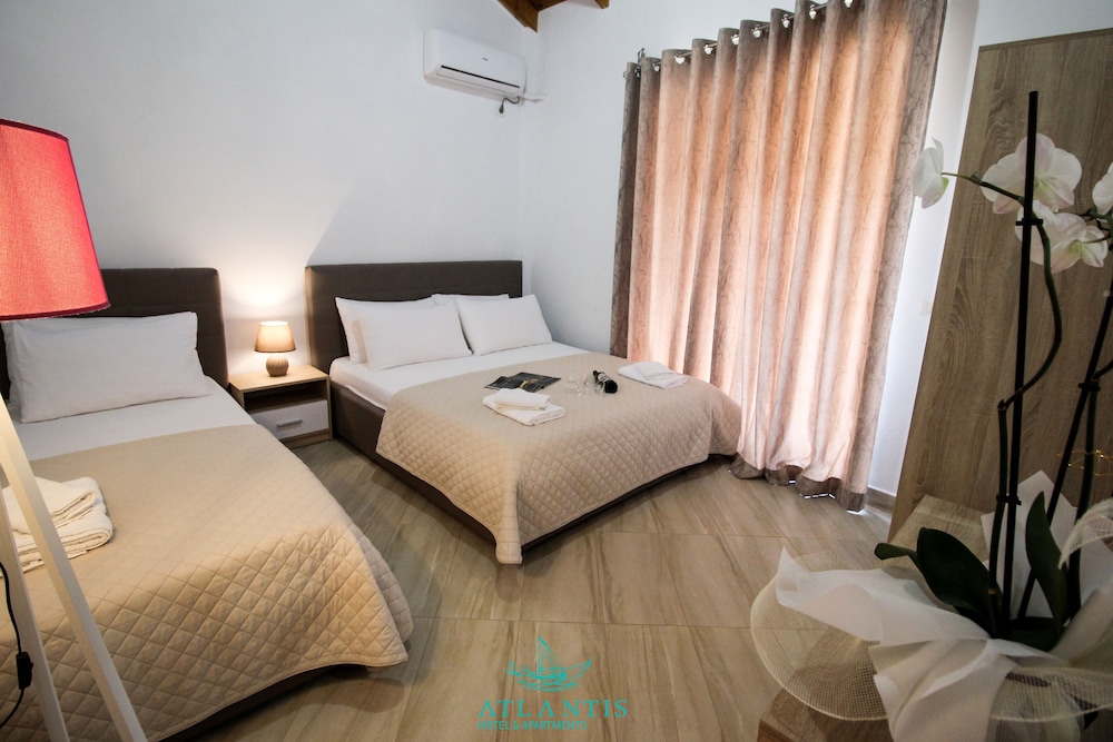 Atlantis Hotel & Apartments photo 5