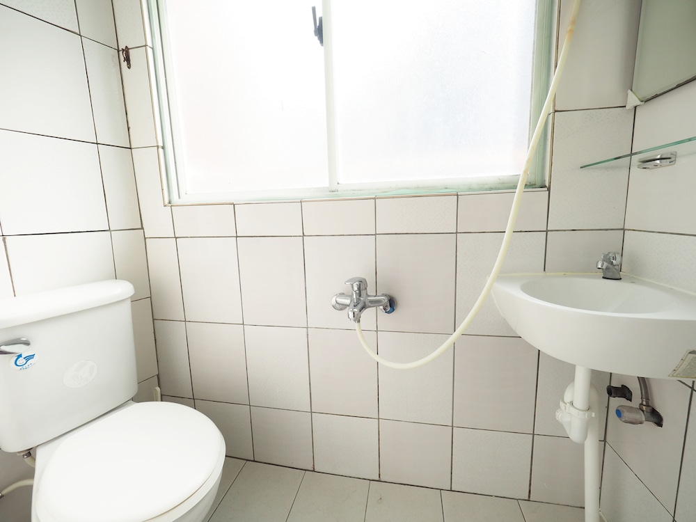 Guesthouse in Taipei near Ximen Metro Station