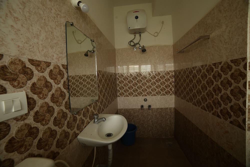 Naksha Tree Hotels - Yelagiri