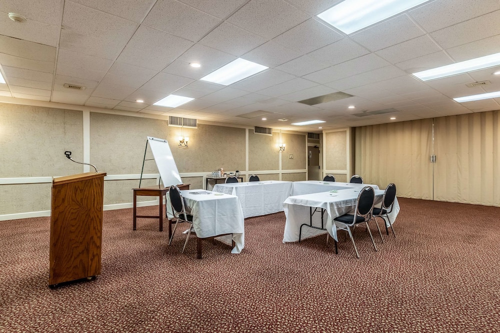 meeting & event spaces