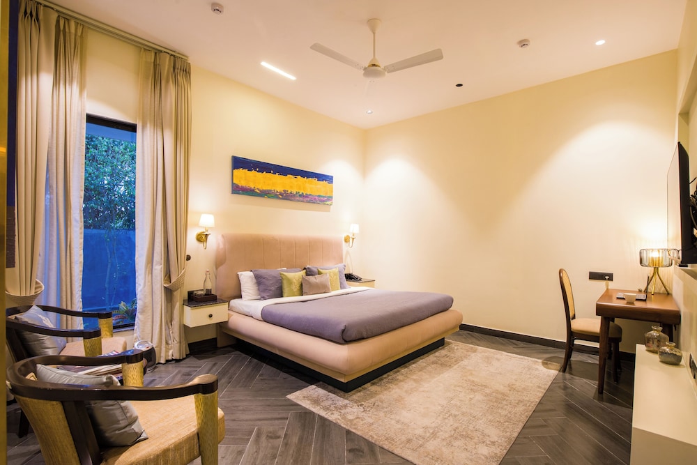 ELIVAAS Ibiza Luxe 4-BHK Farmhouse