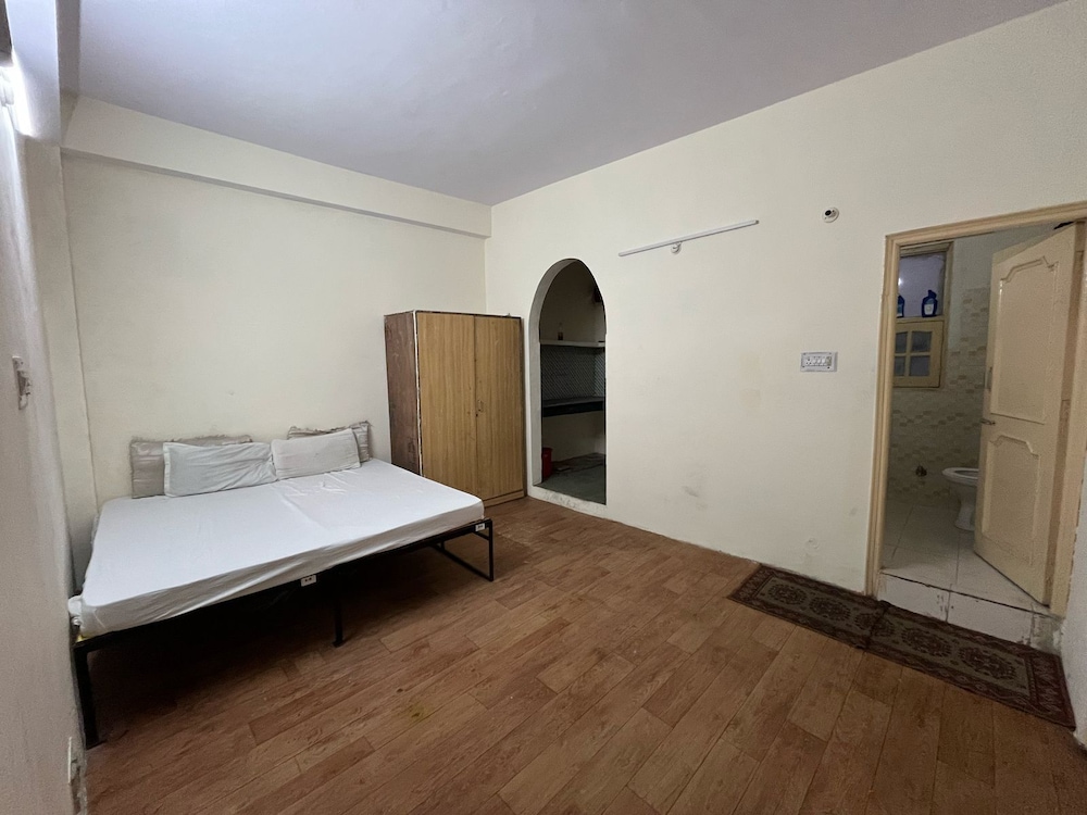 Shimla Hill View Hostel