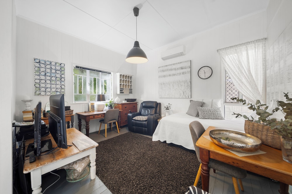 Verandah Motel