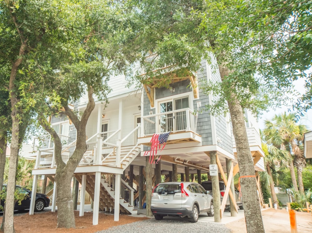 E Ashley A 121 4 Bedroom Holiday Home By My Ocean Rentals