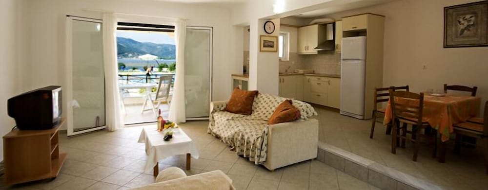 Ionian Memories