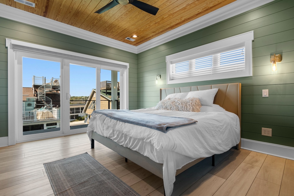 Lachicotte Vacation Rentals