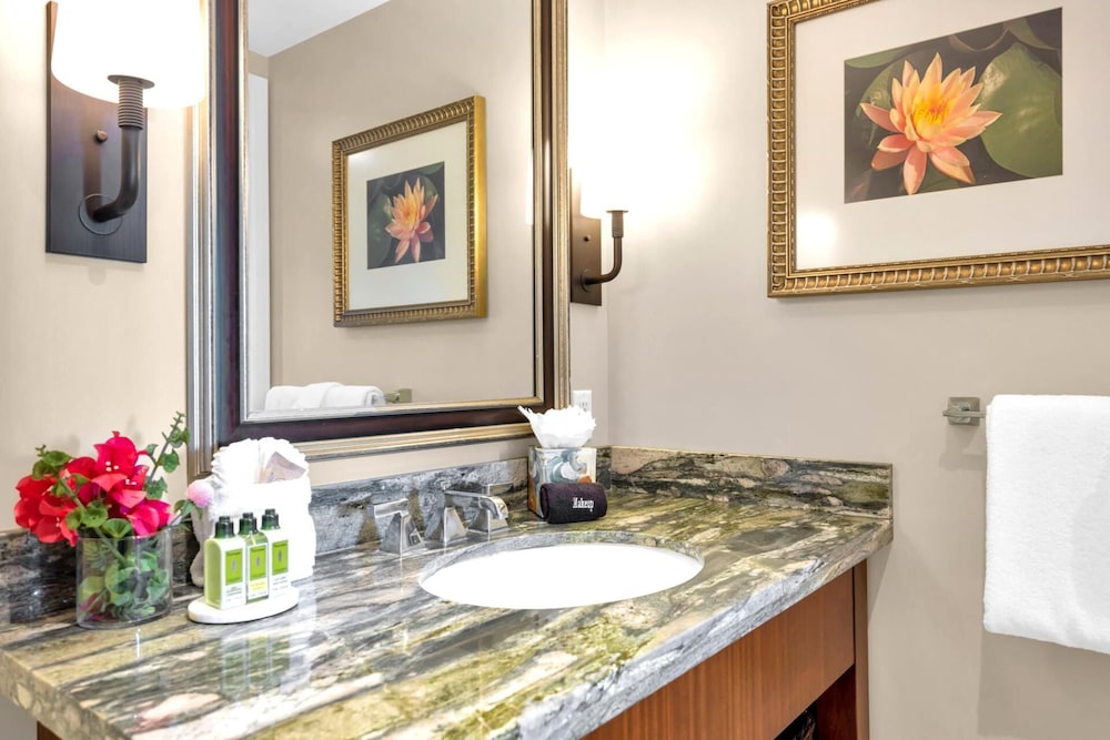 Honua Kai Konea 2 Free Rental Cars KBM Resorts Extra Luxury Villa 2 Units, 6 Bedrooms Ml-1451
