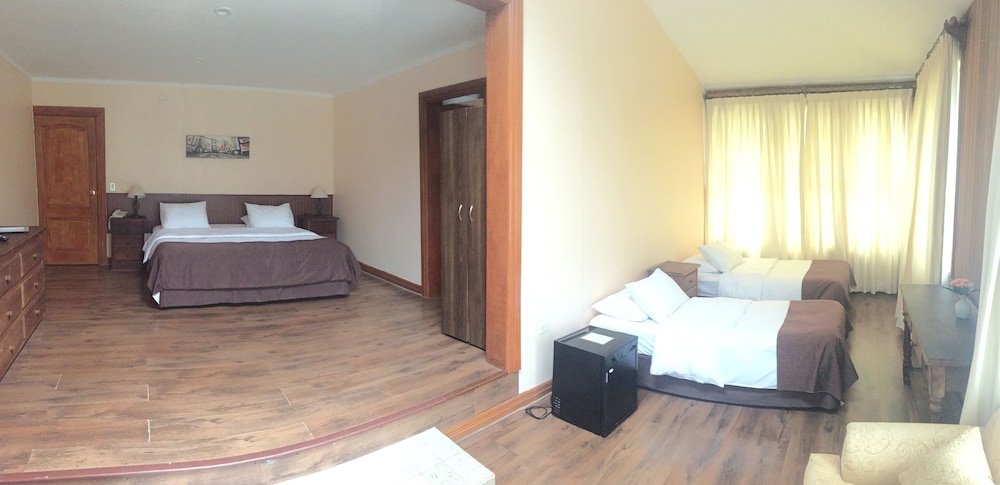 Hotel Alto Puerto Varas