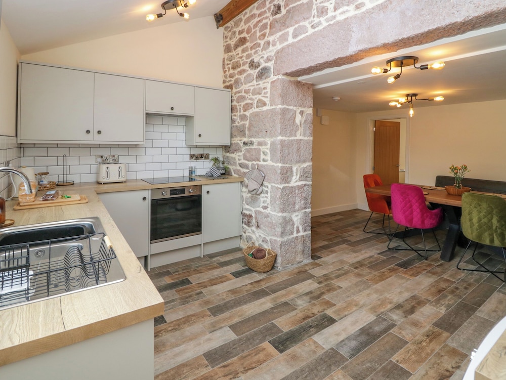 Ivy Cottage