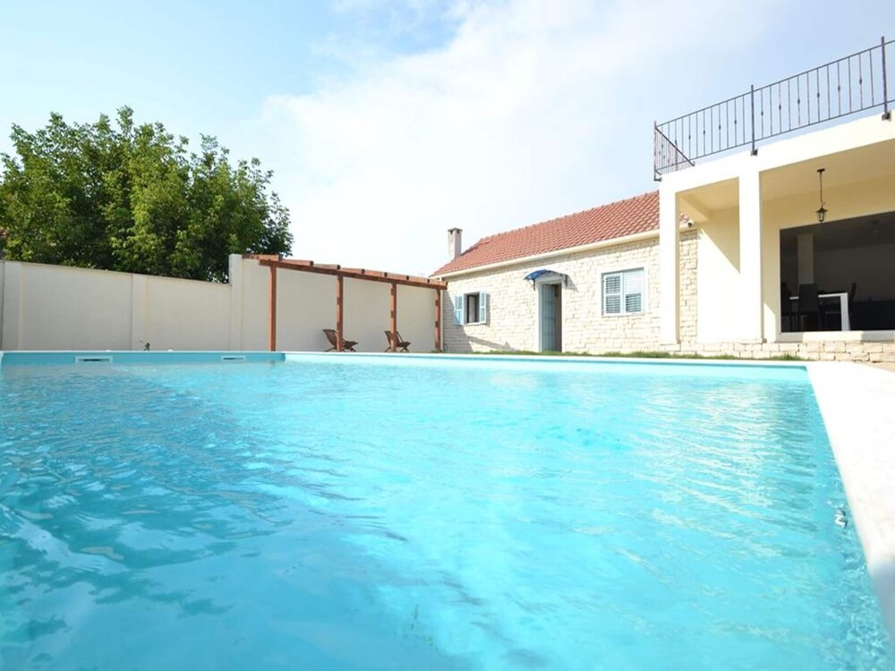 Holiday Home in Zadar With Private Pool view 5