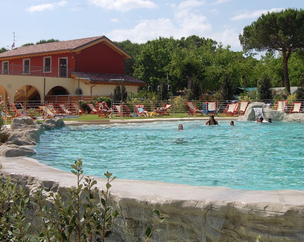 Club Del Sole Viareggio Family Collection