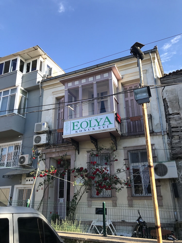 Hotel Eolya Konukevi - Image 1