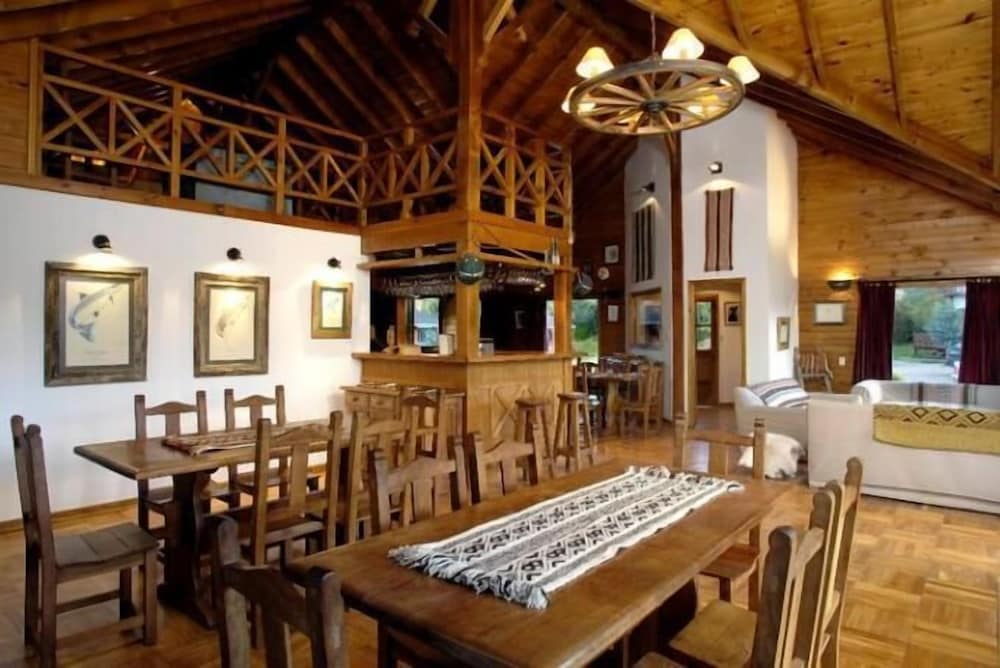 Spring Creek Lodge
