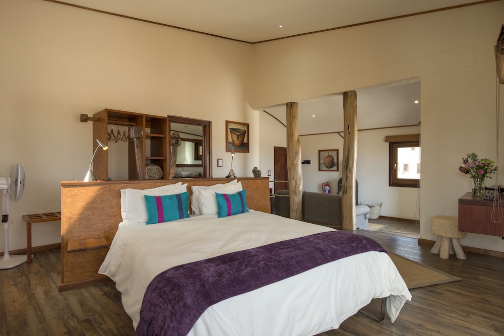 Desert Breeze Lodge