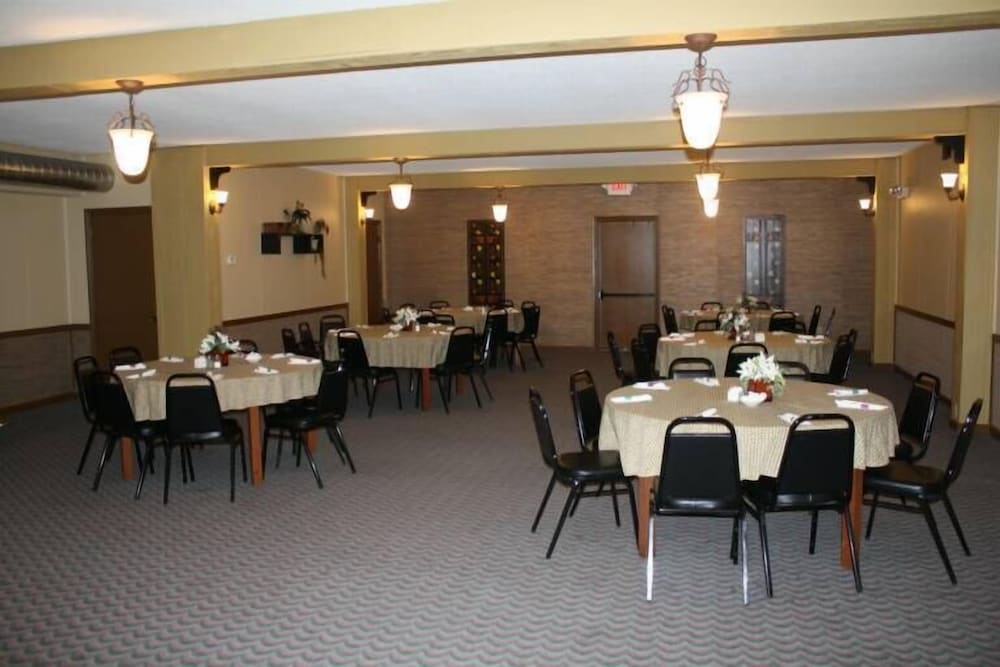 meeting & event spaces