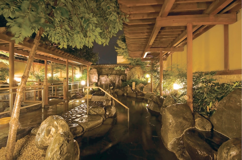 Ooike Hotel
