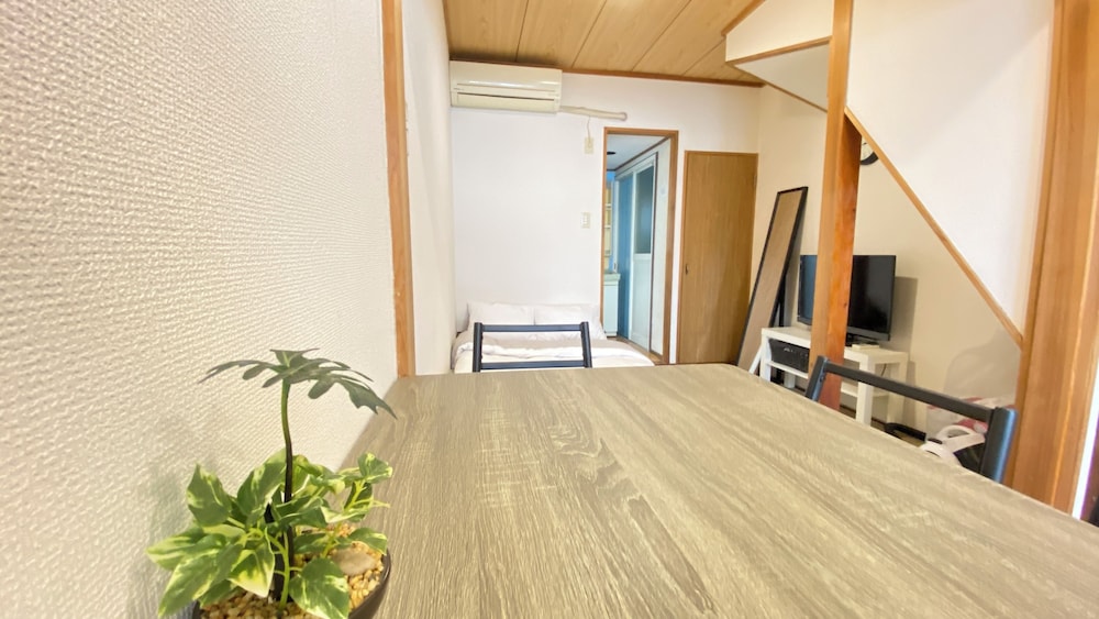 AkiraHome Tsutenkaku West