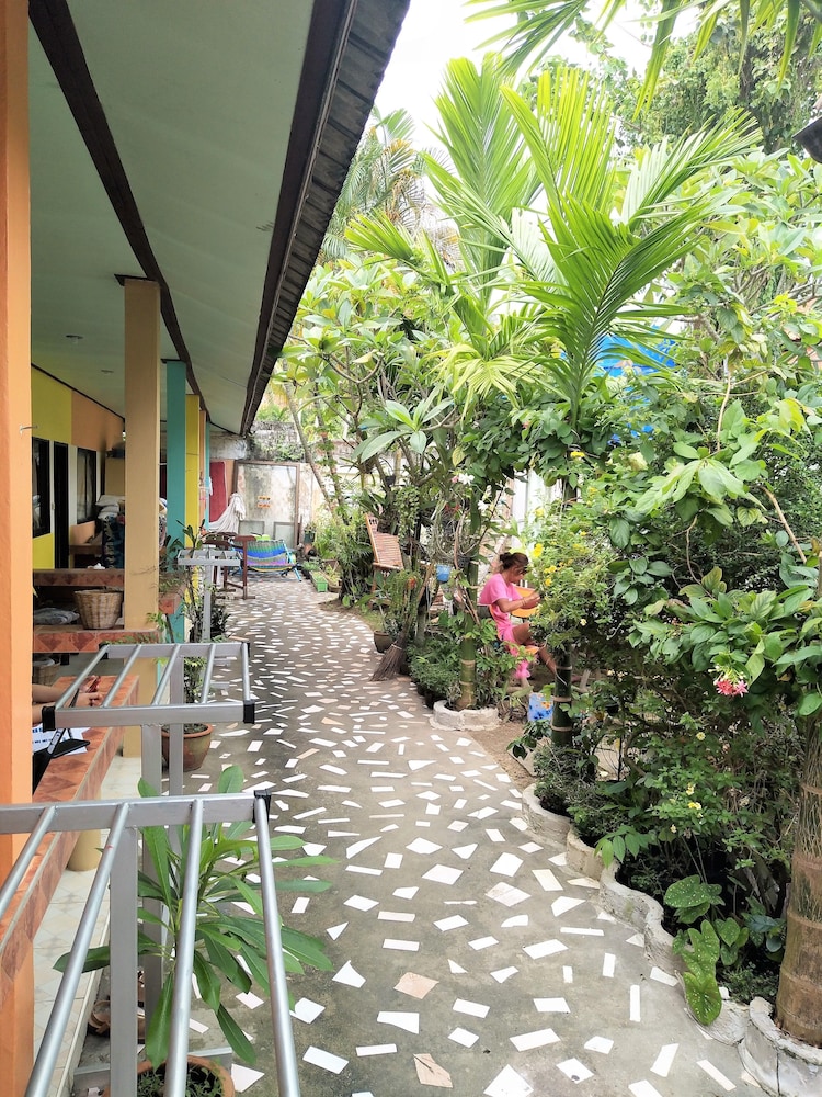 Casamarina Guest House