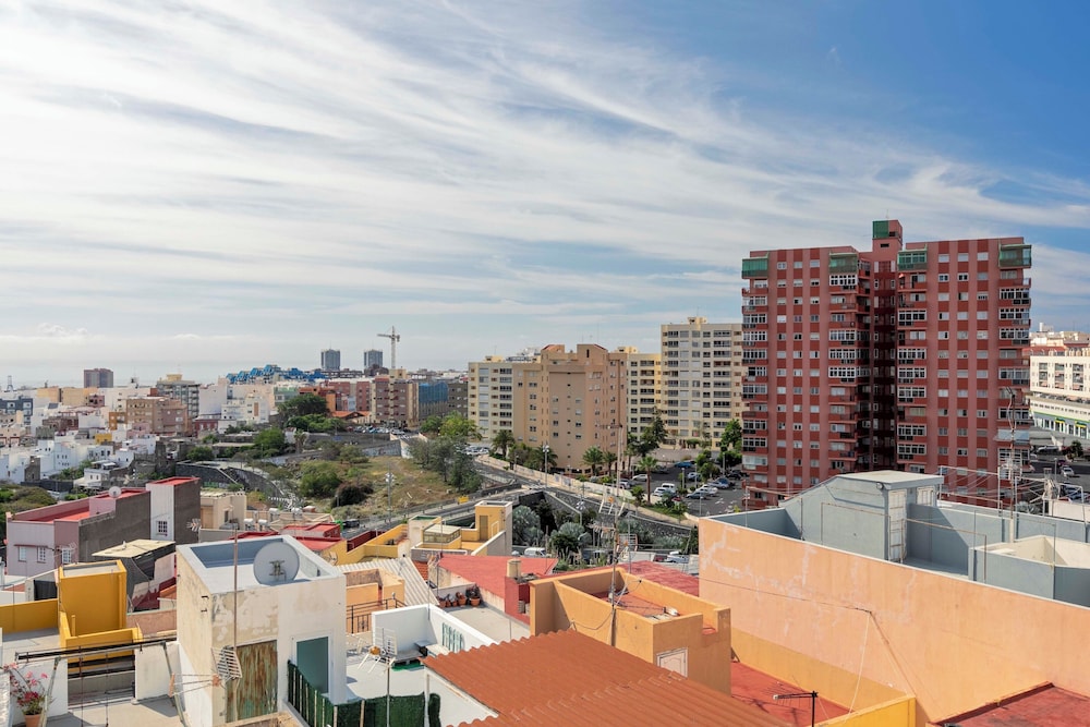 TENERIFE URBAN ROOMS