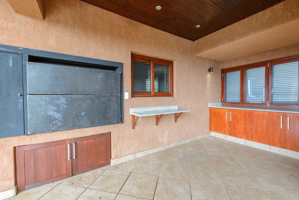 San Lameer Villa Rentals 14328