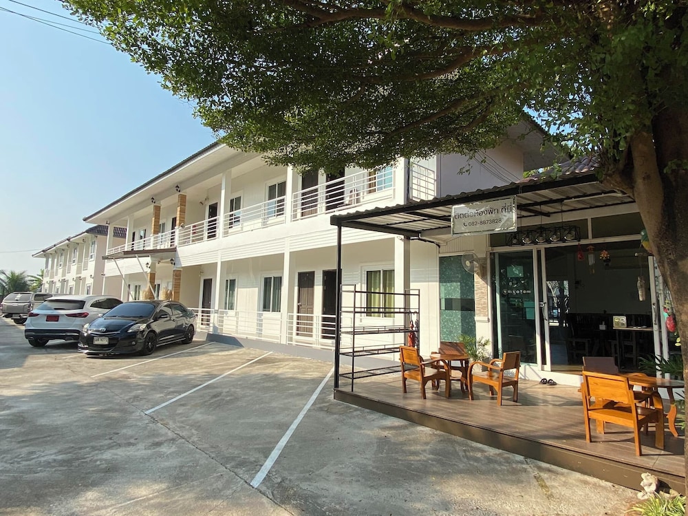 ThanaVill Resort