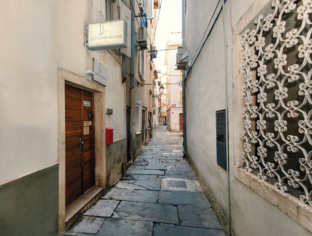 Old Town Rooms Piran