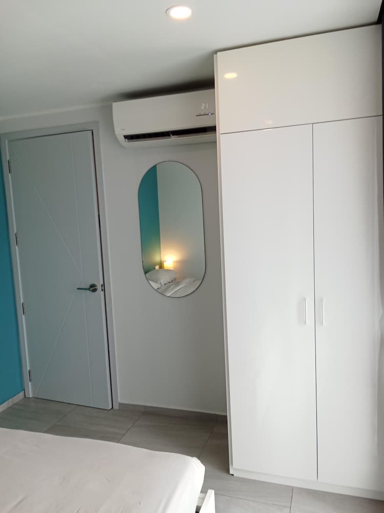Stylish Urban Escape 1Bed Apt T2-822
