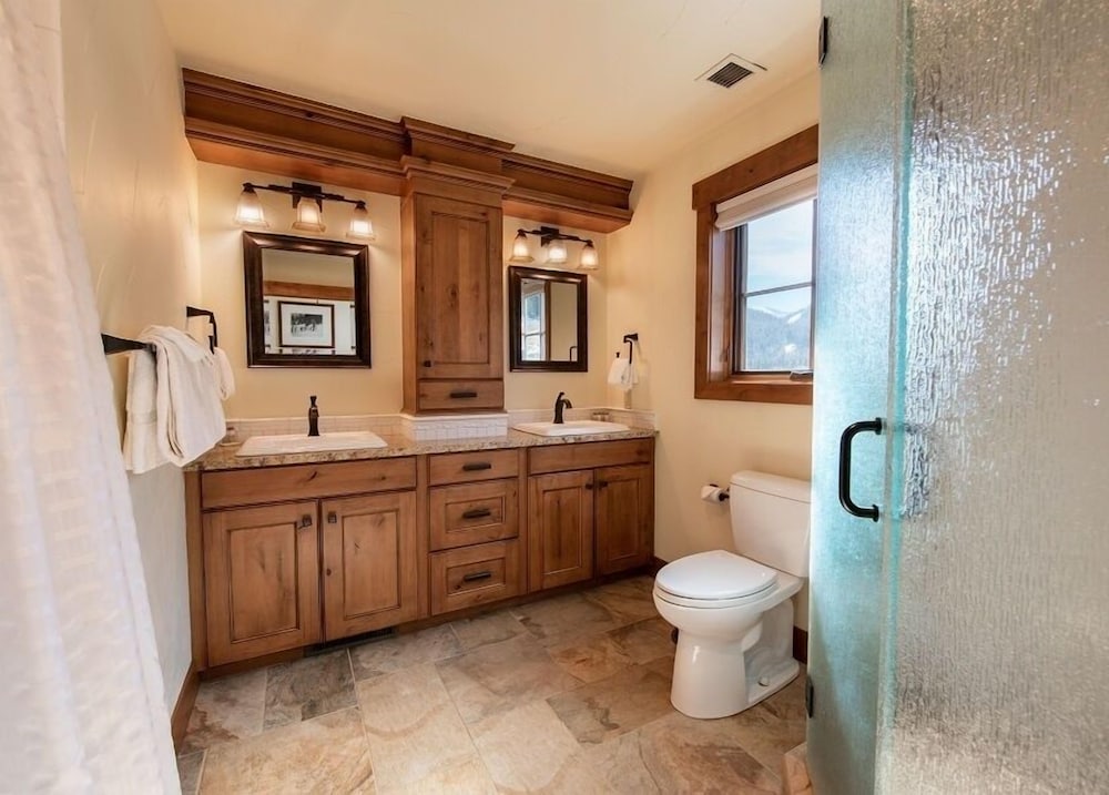 Family-Friendly Condos - Winter Park Resort CO