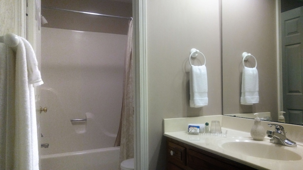 Monterey Vacations - Garden Inn Bed  Breakfast at Bee Rock - Property Image 33