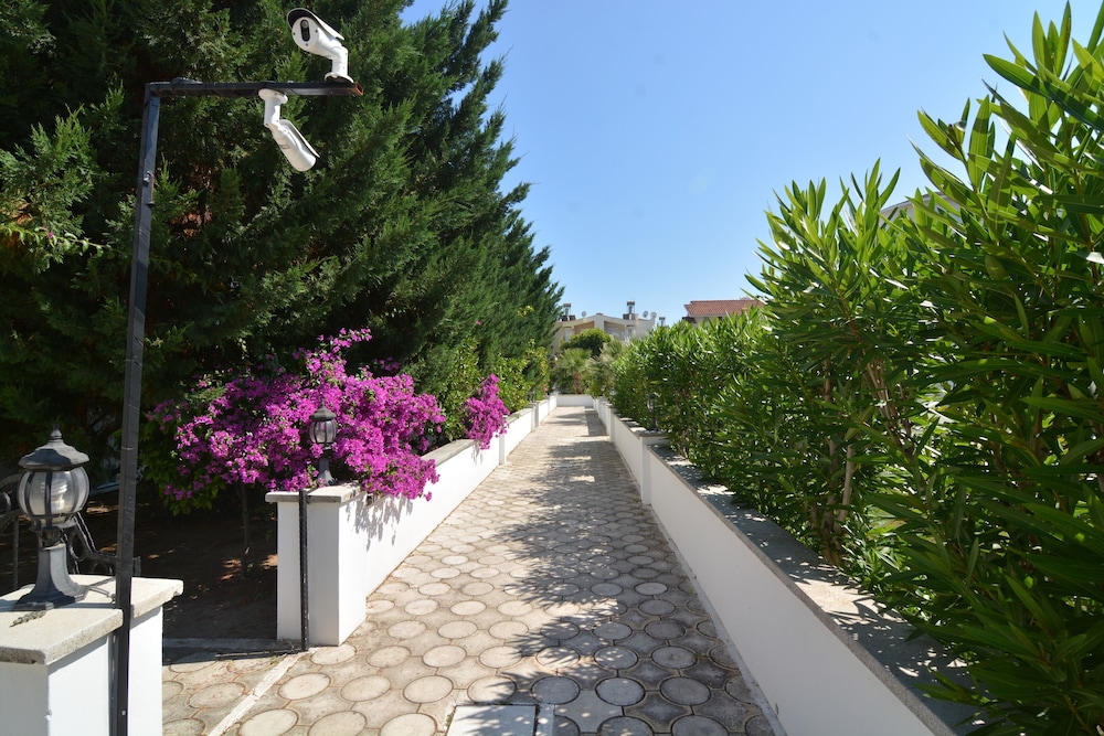 Bella Villa 7