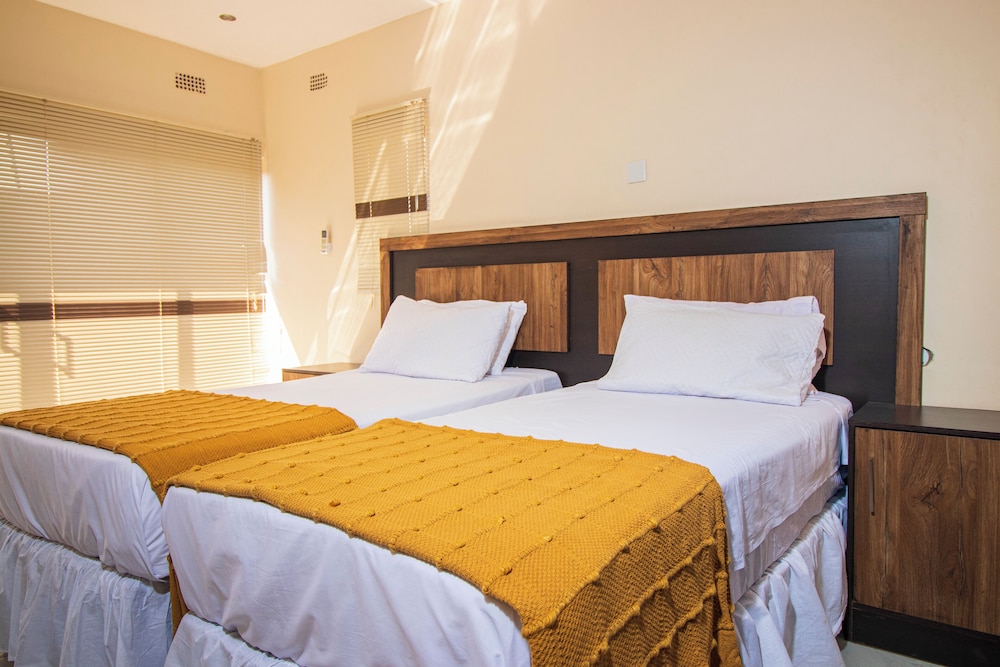Fidelity Lodgings and Travel view 2