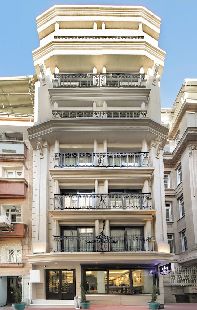 The Trinity Otel Taksim - Özel Sınıf - Image 21