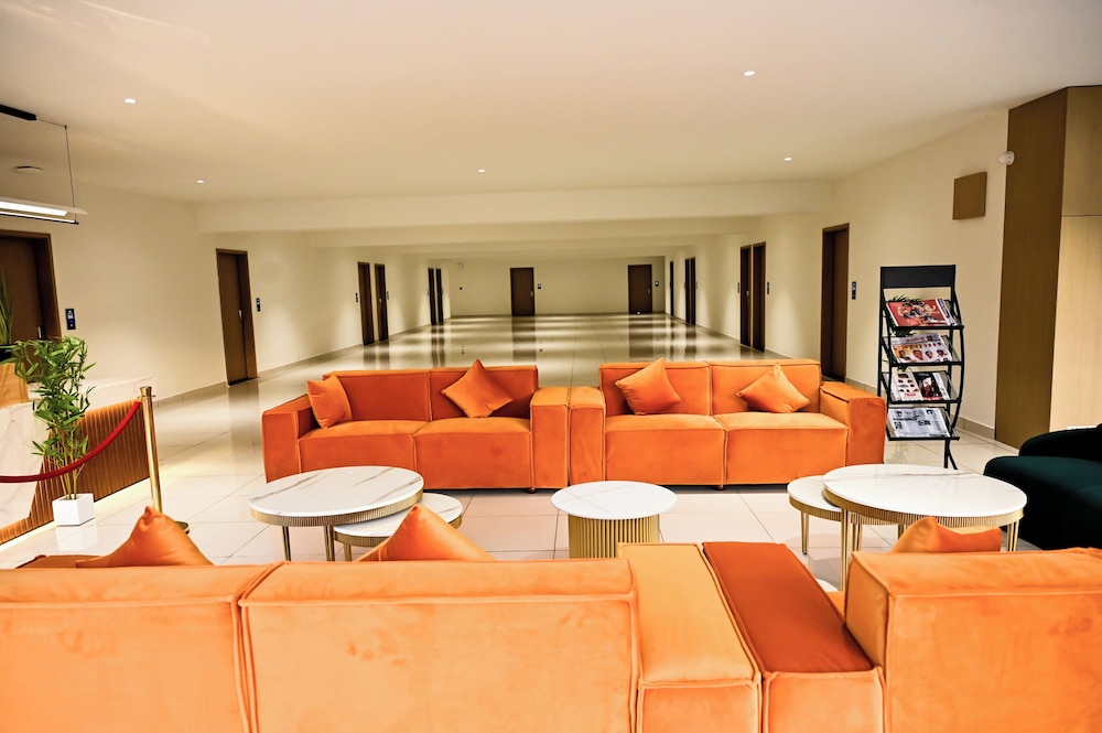 Hotel S S International