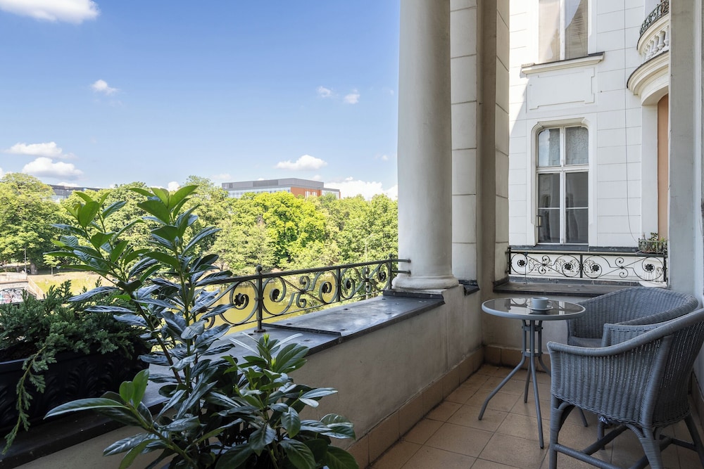 RentPlanet - Apartament Podwale view 3