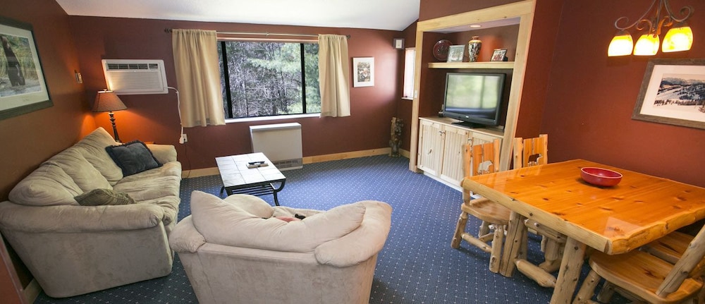Black Bear Lodge