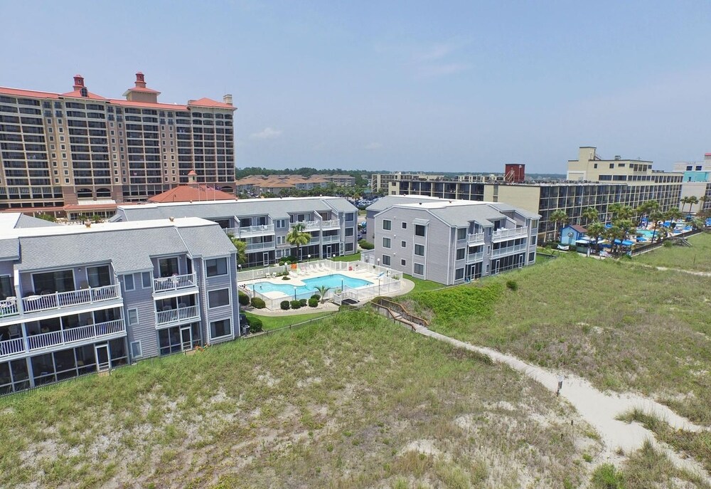 Sea Cloisters 204D by RedAwning