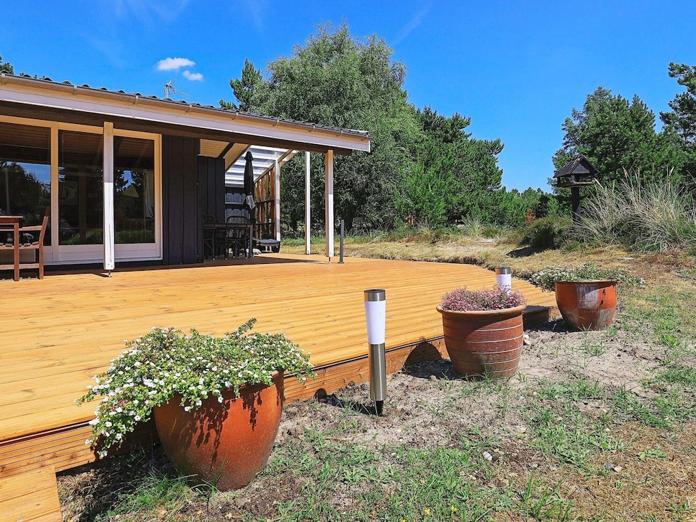 Sun-kissed Holiday Home in BlÃ¥vand near Sea view 2