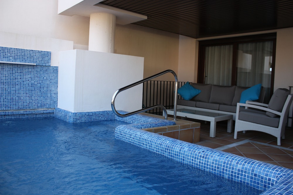 Bahia Boutique Apartments