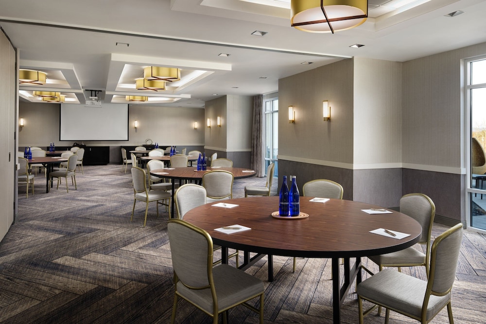 Inn at Bellefield / Hyde Park, Residence Inn by Marriott - Property Image 39