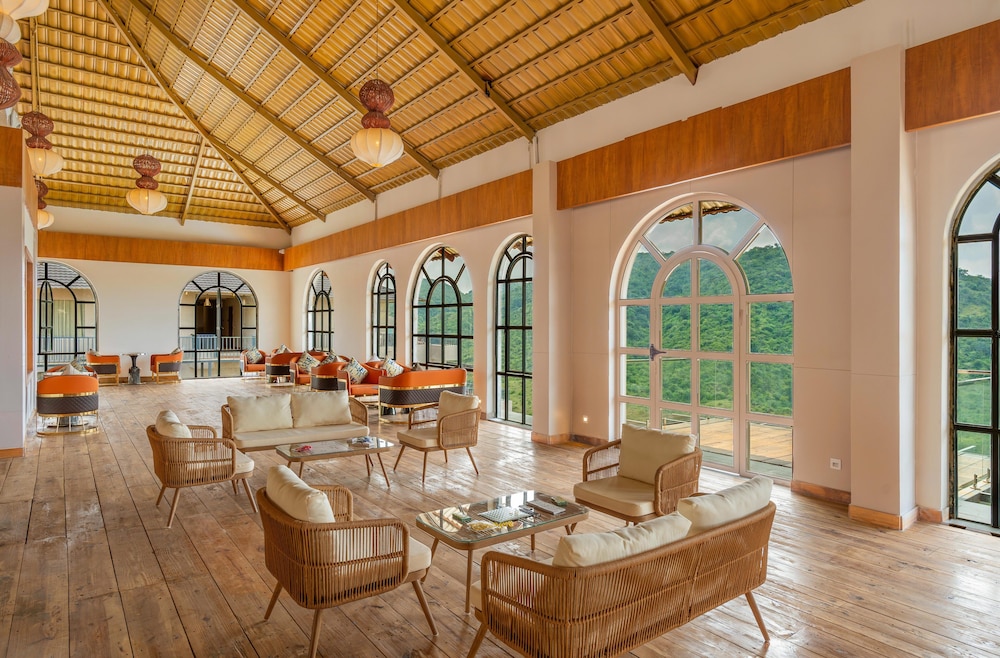 Nanda Hill Resorts