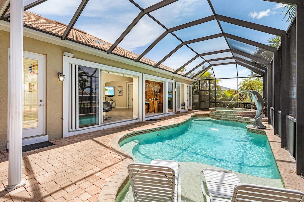 Spacious Canalfront Oasis w/ Pool Hot Tub! - Property Image 5