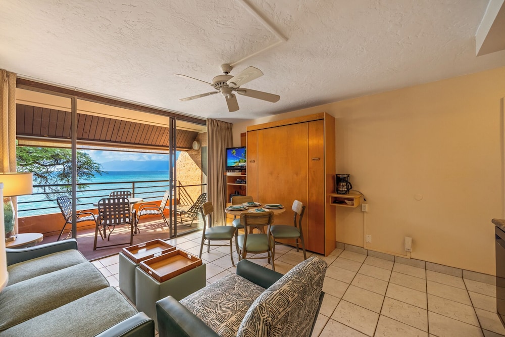 Kuleana Club - 722