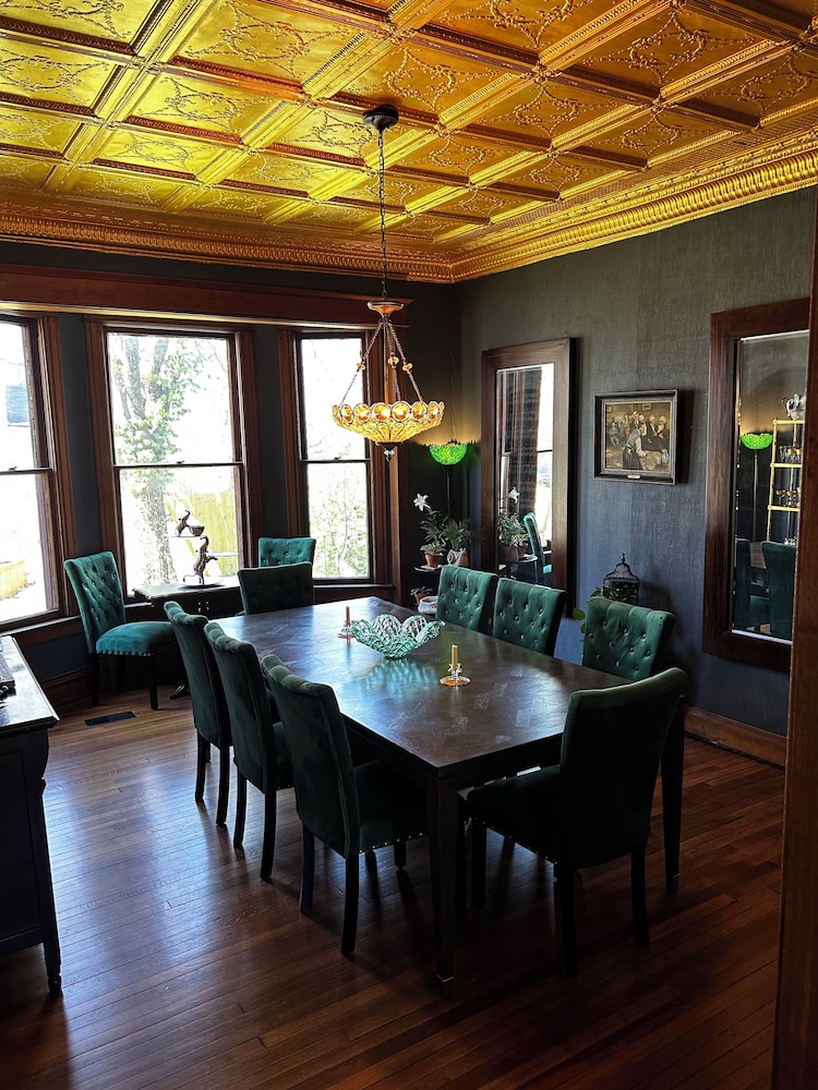 Kaskaskia Place view 2
