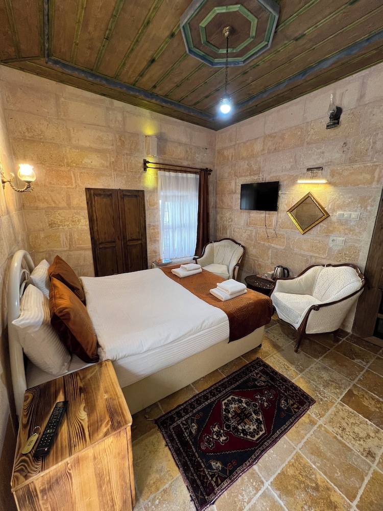 TATLI KAYA OTEL